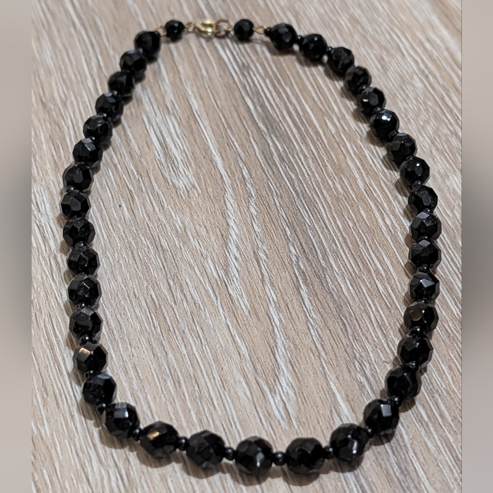 Vintage Black Glass Beaded Choker Necklace - Picture 2 of 8